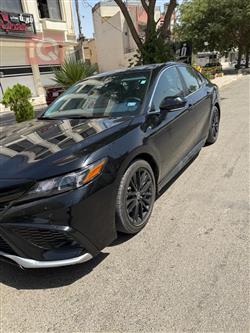 تۆیۆتا کامری